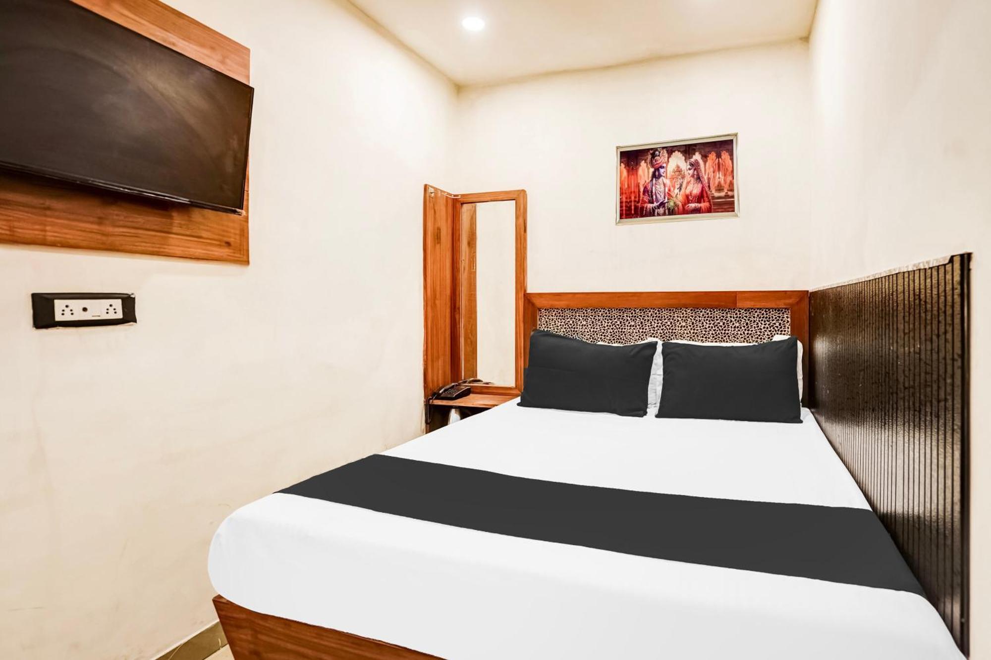 O Thanks God Hotel